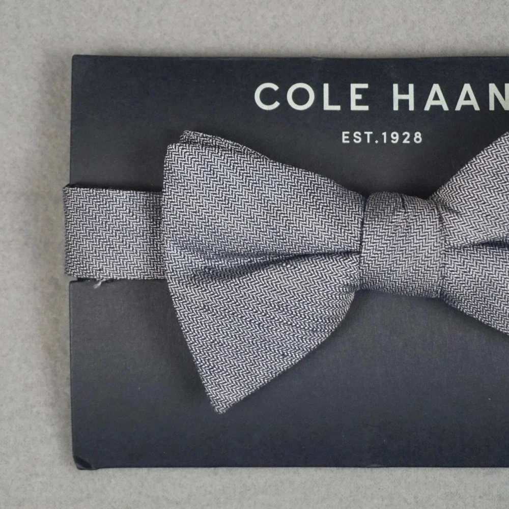 Cole Haan solid cole